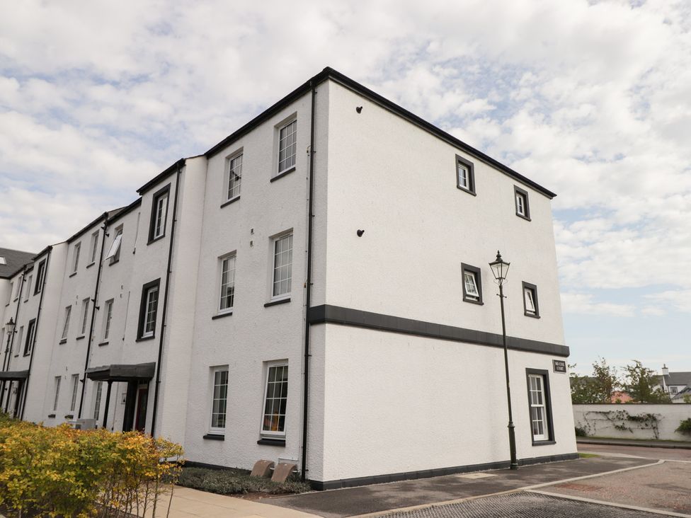 A building with windows and a street light at The Nook in Culloden