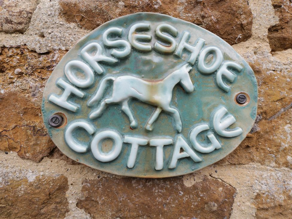 Horseshoe Cottage - Cotswolds - 1002660 - thumbnail photo 2