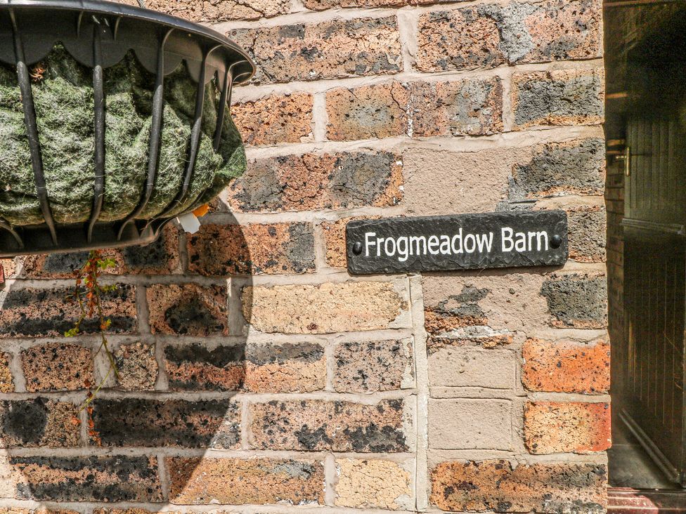 Frog Meadow Barn - Peak District & Derbyshire - 1007512 - thumbnail photo 2