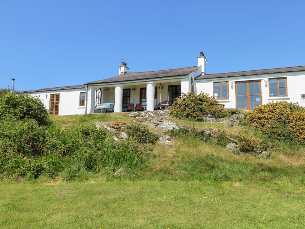 Borth Arian - Anglesey - 1008731 - thumbnail photo 22