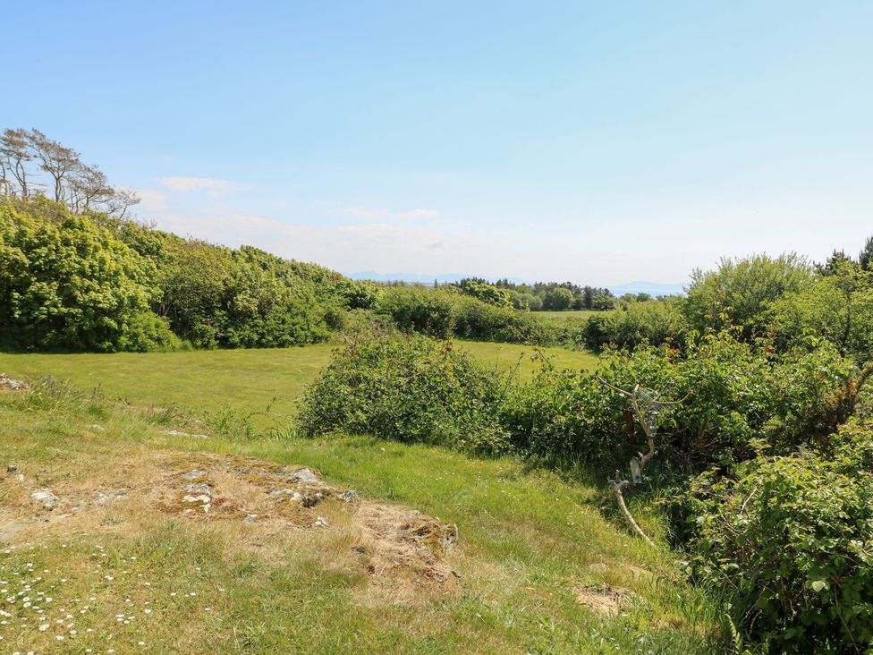 Borth Arian - Anglesey - 1008731 - thumbnail photo 25