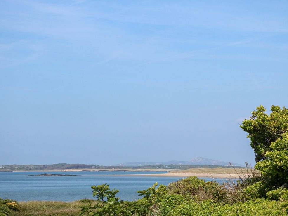 Flip Flops - Anglesey - 1008825 - thumbnail photo 38