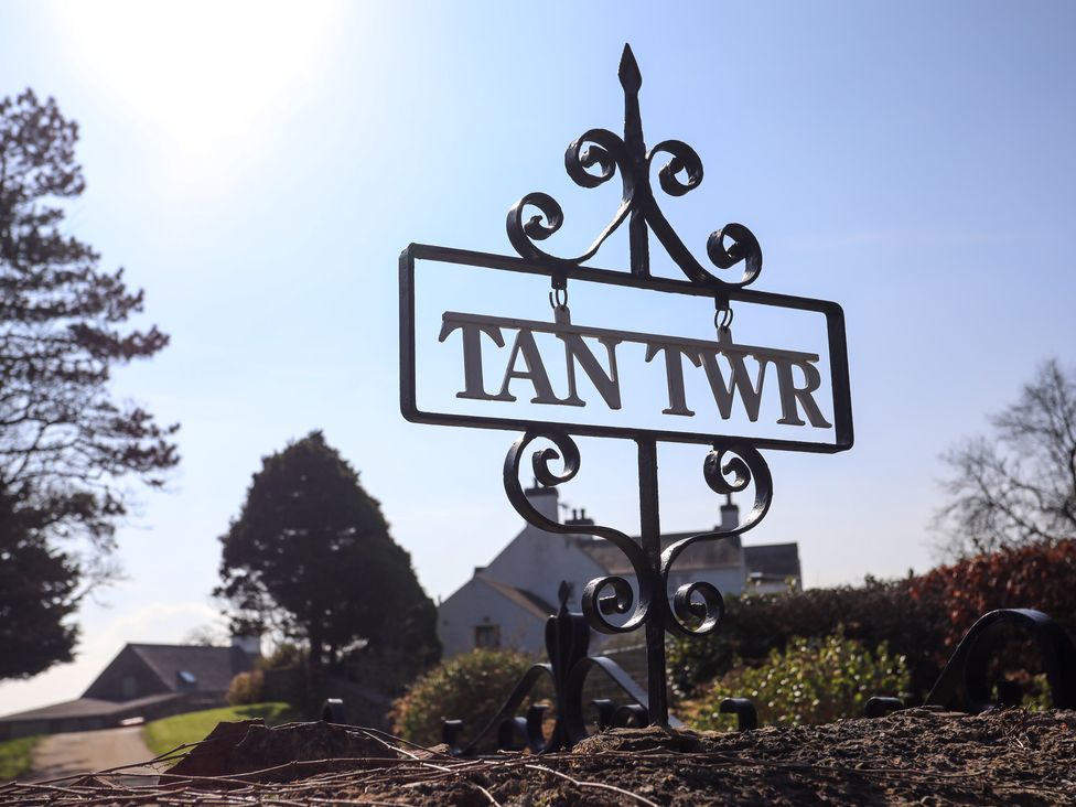 Tan Twr Farm Cottage - Anglesey - 1009025 - thumbnail photo 25