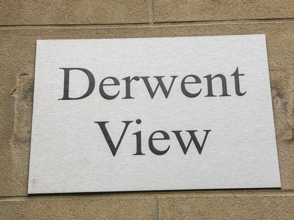 A sign displaying Derwent View