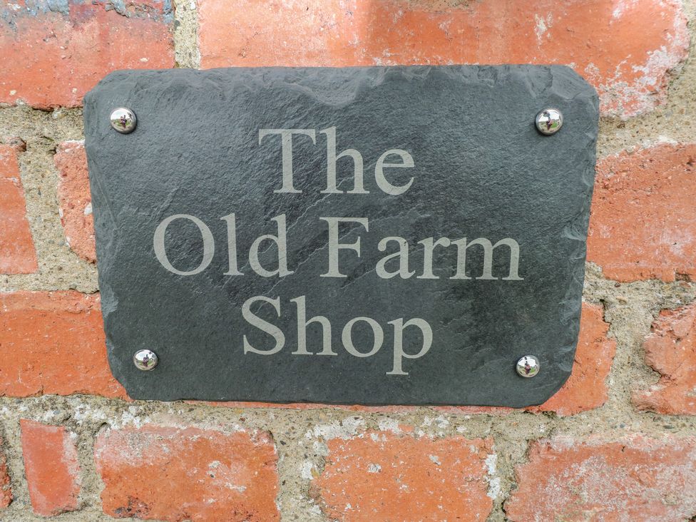 The Old Farm Shop - South Wales - 1011855 - thumbnail photo 4