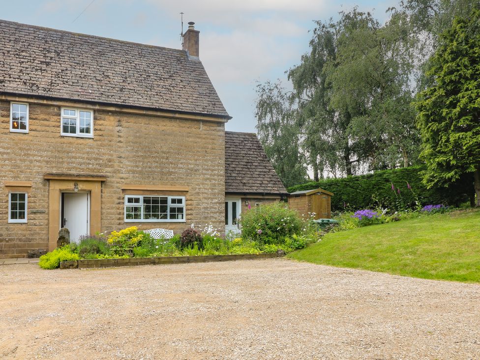 A house with garden and pathway at Ivet Lowe Hopton near Wirksworth