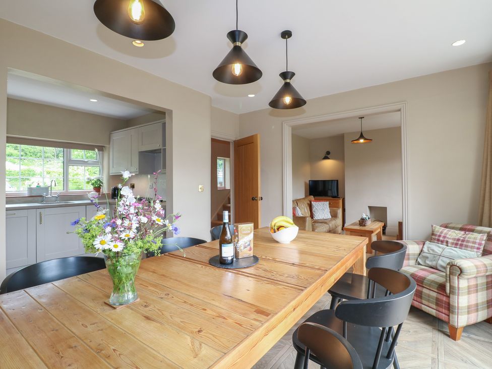 A dining area with a table and chairs at Ivet Lowe Hopton near Wirksworth
