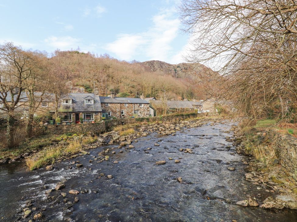 Brackenbury Cottage - North Wales - 1013829 - thumbnail photo 32