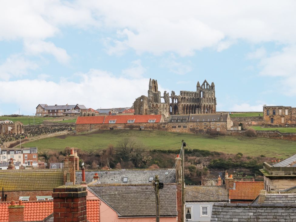 12 St Hilda's - North Yorkshire (incl. Whitby) - 1015801 - thumbnail photo 78