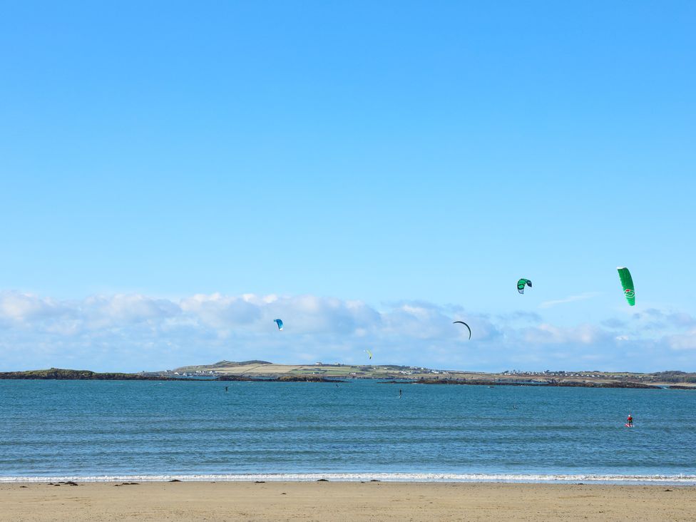 Crows Nest - Rhosneigr - Anglesey - 1017074 - thumbnail photo 44