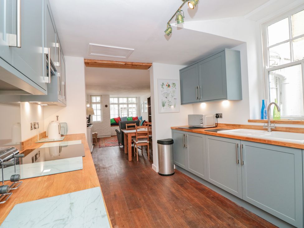 34a Clarence Street Dartmouth Devon Self Catering Holiday Cottage