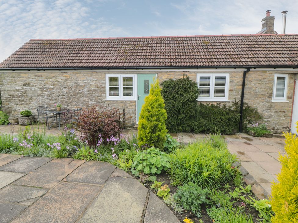 Cartwheel Cottage - North Yorkshire (incl. Whitby) - 1022390 - thumbnail photo 1