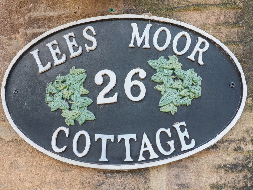 Lees Moor Cottage - Peak District - 1025990 - thumbnail photo 2