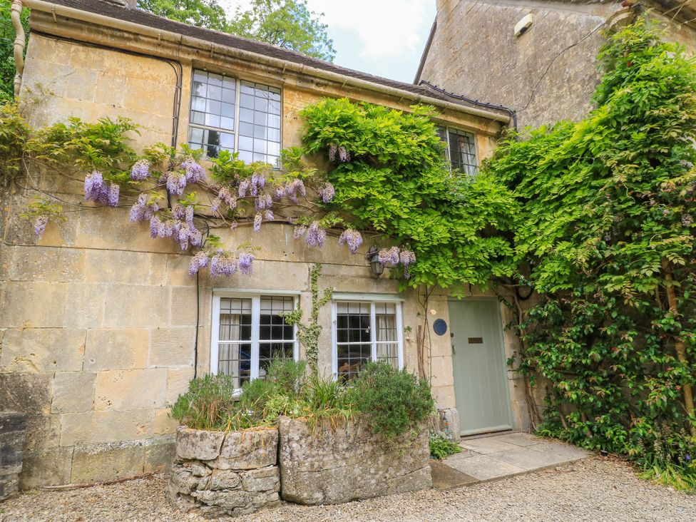 October Cottage - Cotswolds - 1030106 - thumbnail photo 2