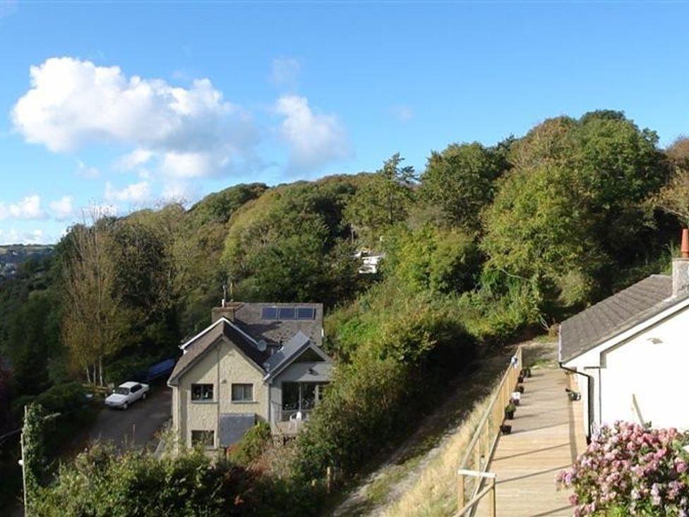 Shell Cottage - South Wales - 1035561 - thumbnail photo 25