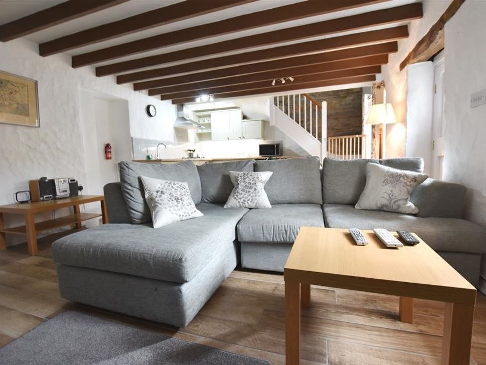 Middle Cottage - South Wales - 1035636 - thumbnail photo 29