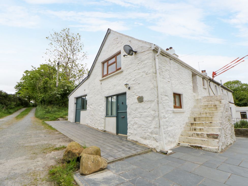 Little Barn Cottage - South Wales - 1035773 - thumbnail photo 2