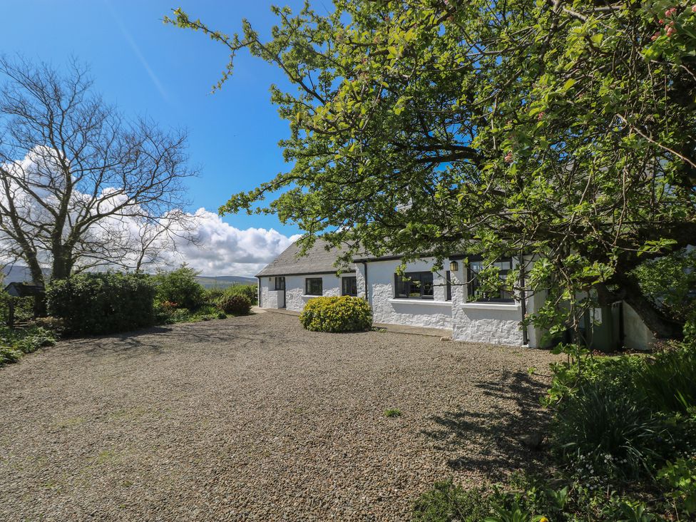 Ty-Newydd Cottage - South Wales - 1036267 - thumbnail photo 2