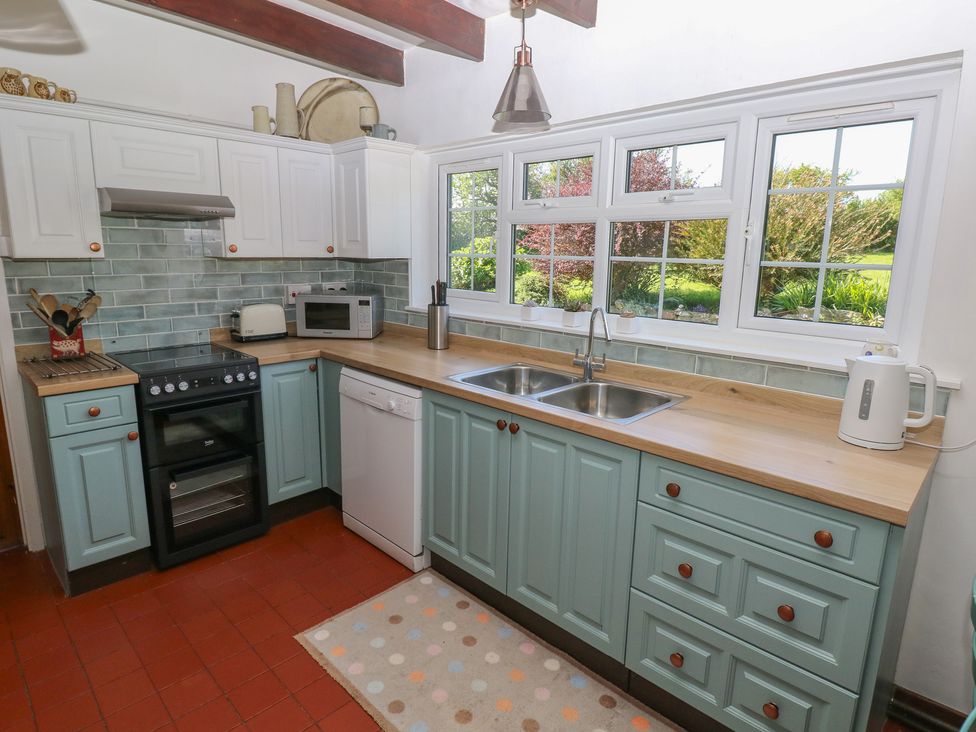 Ty-Newydd Cottage - South Wales - 1036267 - thumbnail photo 13