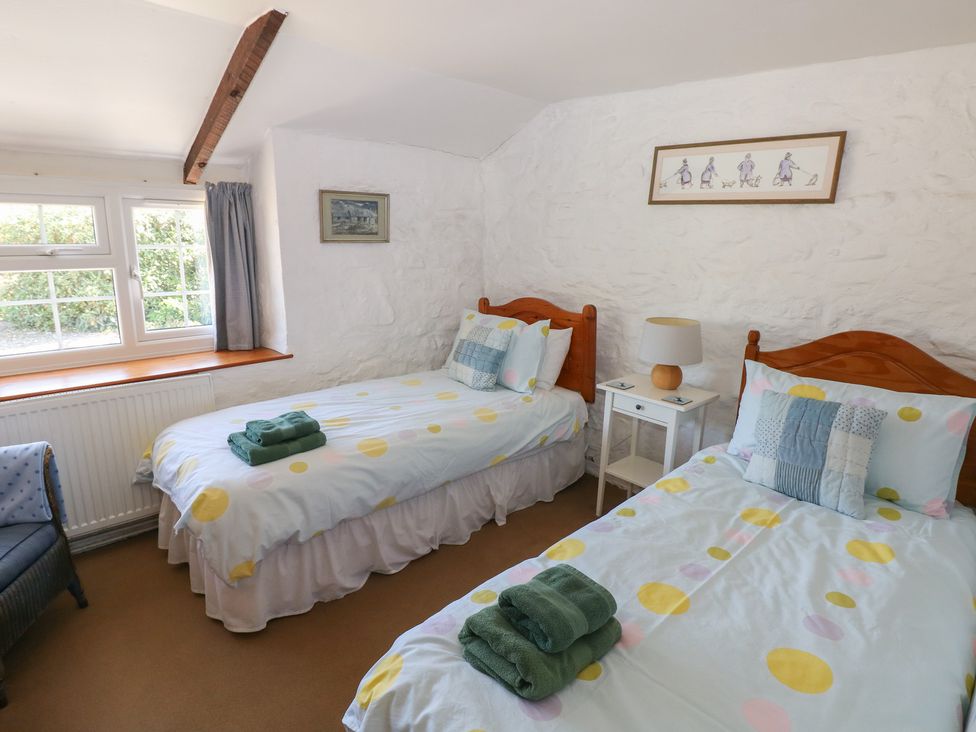 Ty-Newydd Cottage - South Wales - 1036267 - thumbnail photo 24