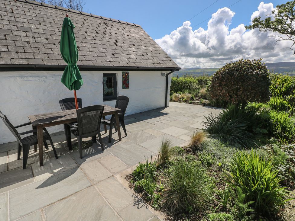 Ty-Newydd Cottage - South Wales - 1036267 - thumbnail photo 34