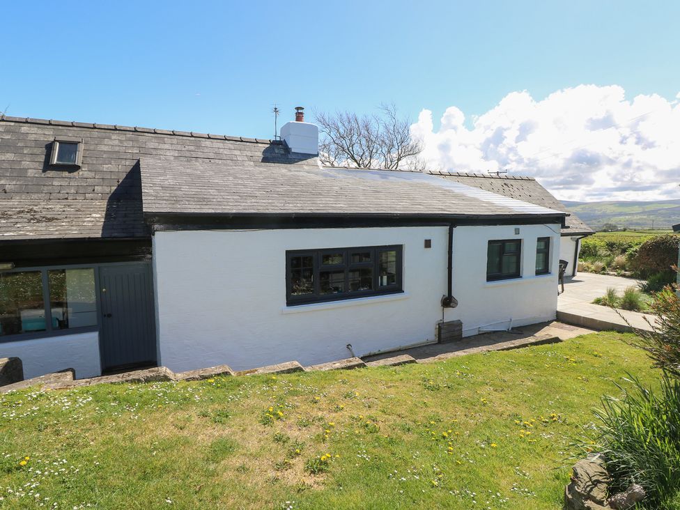 Ty-Newydd Cottage - South Wales - 1036267 - thumbnail photo 38