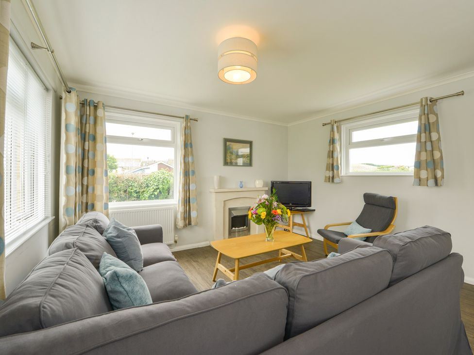 Awelymor Bude Crooklets Beach Cornwall Self Catering Holiday
