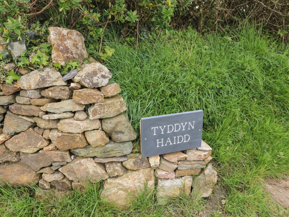 Tyddyn Haidd - Anglesey - 1037085 - thumbnail photo 3