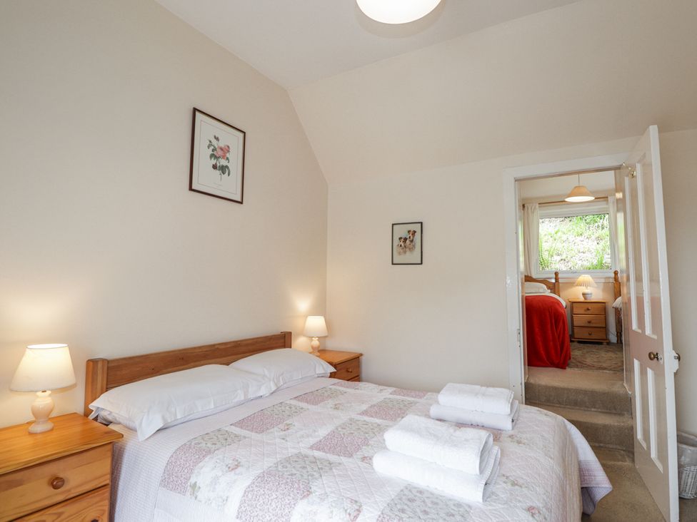 Roddy's Cottage - Scottish Highlands - 1037343 - thumbnail photo 12