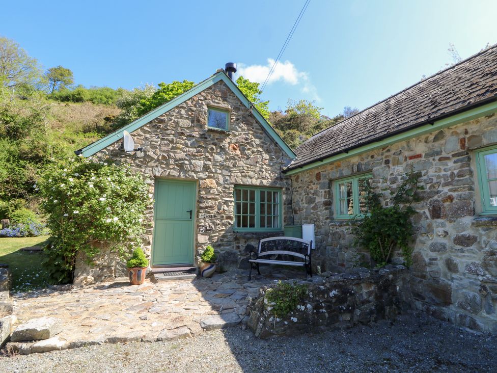 Glyn Yr Efail - South Wales - 1039765 - thumbnail photo 27