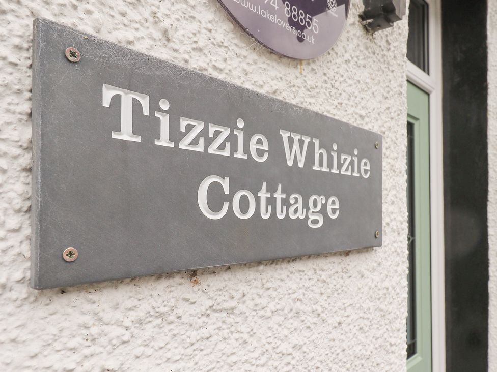 Tizzie Whizie Cottage - Lake District - 1041271 - thumbnail photo 3
