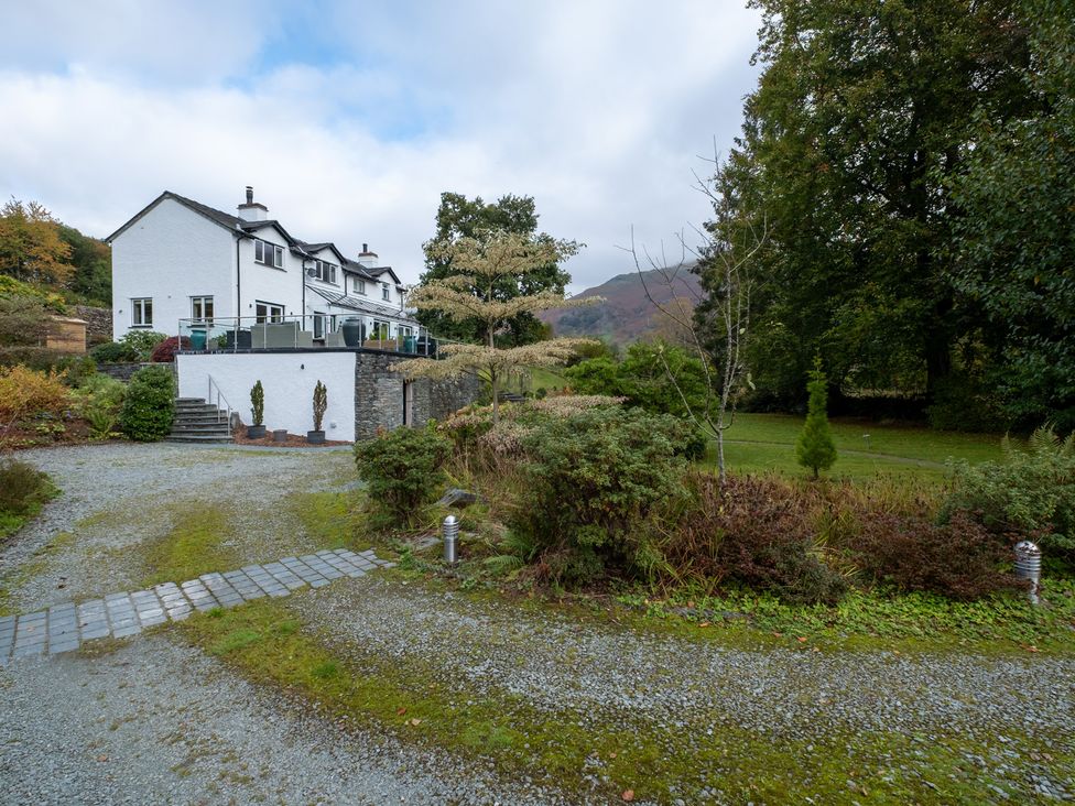 A house with garden and driveway at Goody Raise in Grasmere