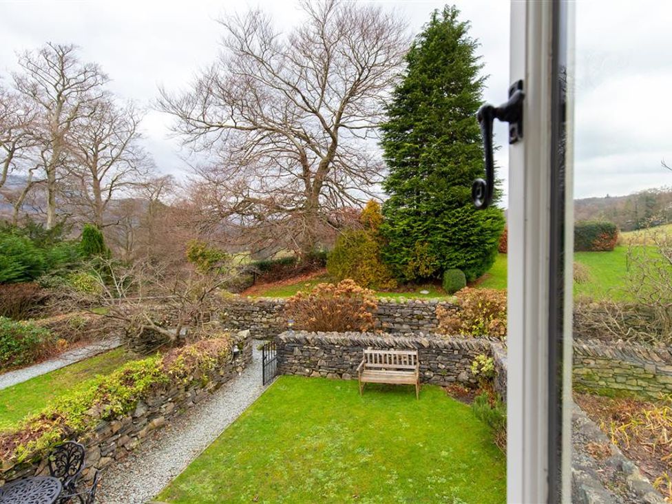 Forest Cottage - Lake District - 1043112 - thumbnail photo 12