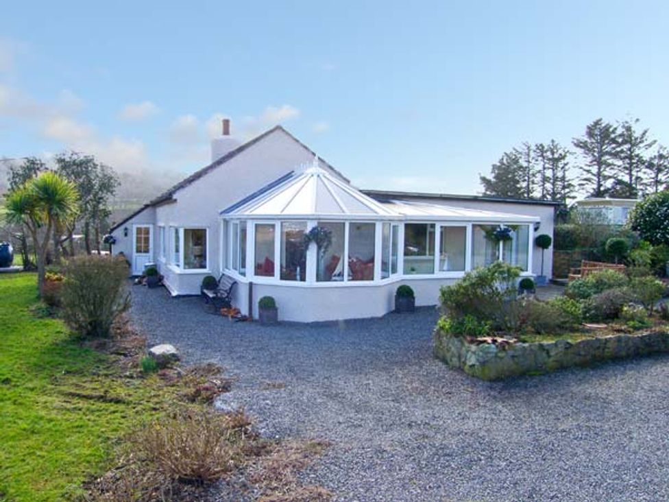 Seaview Cottage - Anglesey - 1046081 - thumbnail photo 1