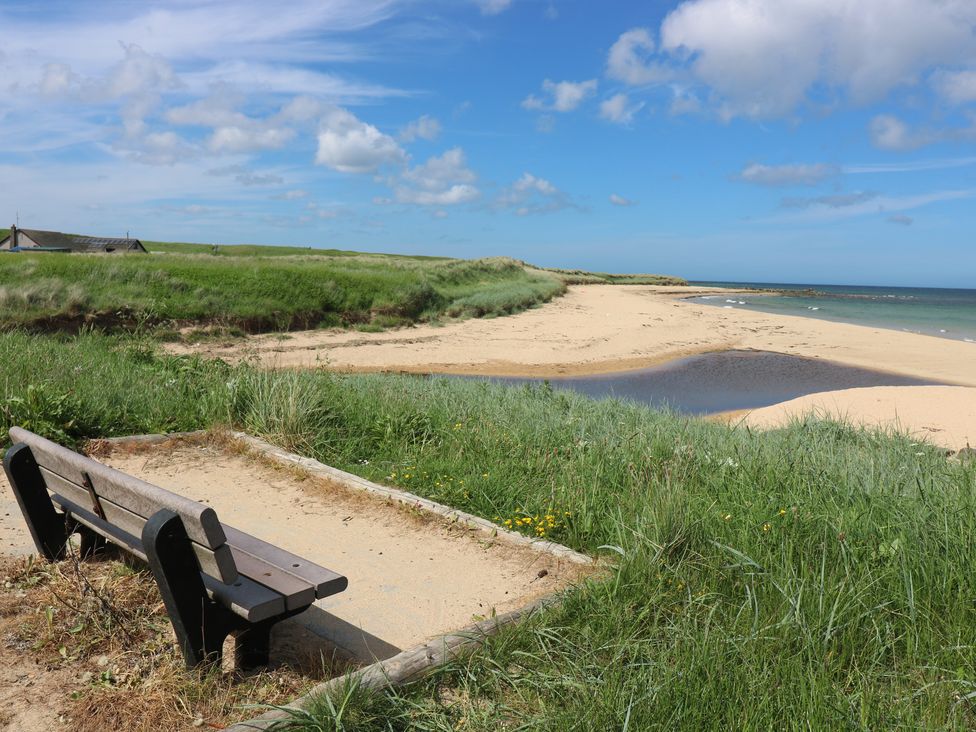 Bella's Beach Cottage - Scottish Lowlands - 1050072 - thumbnail photo 25