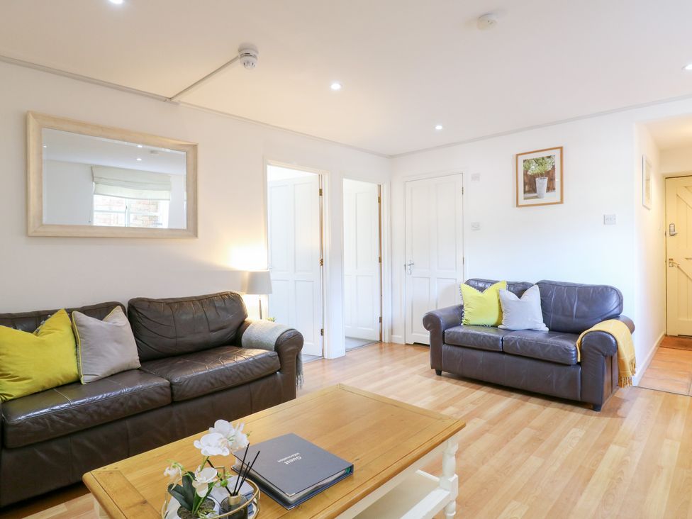 BB House - Central England - 1053798 - thumbnail photo 4