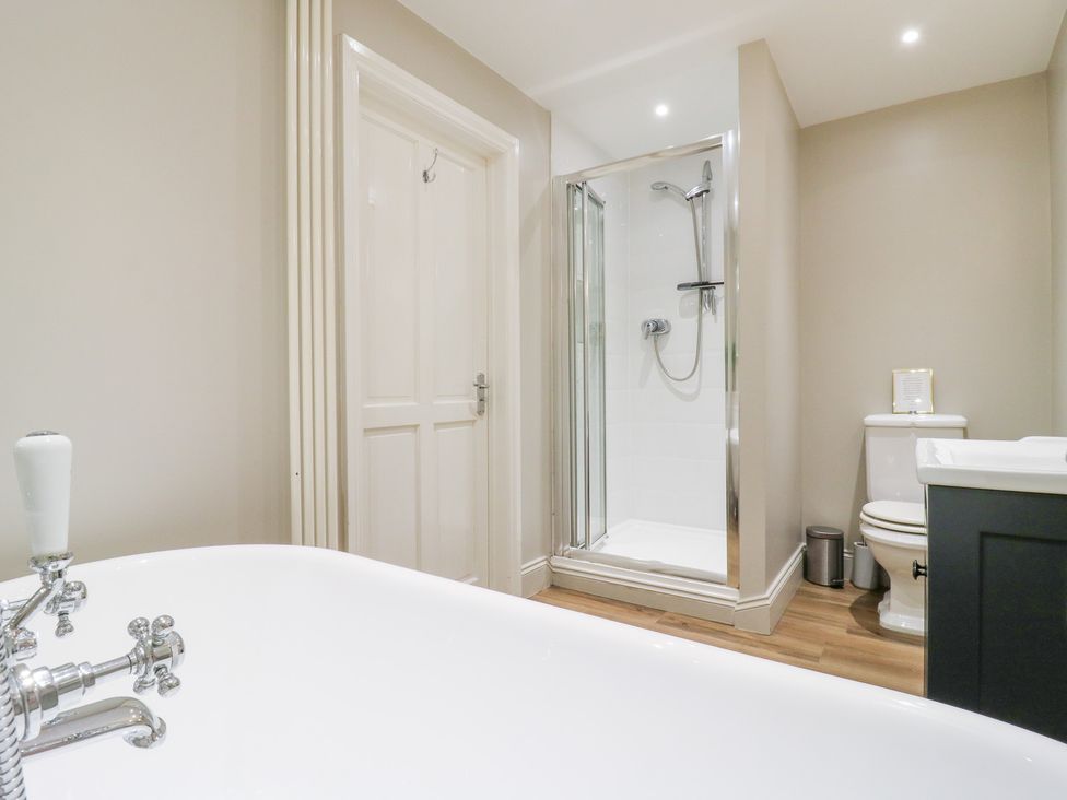 BB House - Central England - 1053798 - thumbnail photo 19
