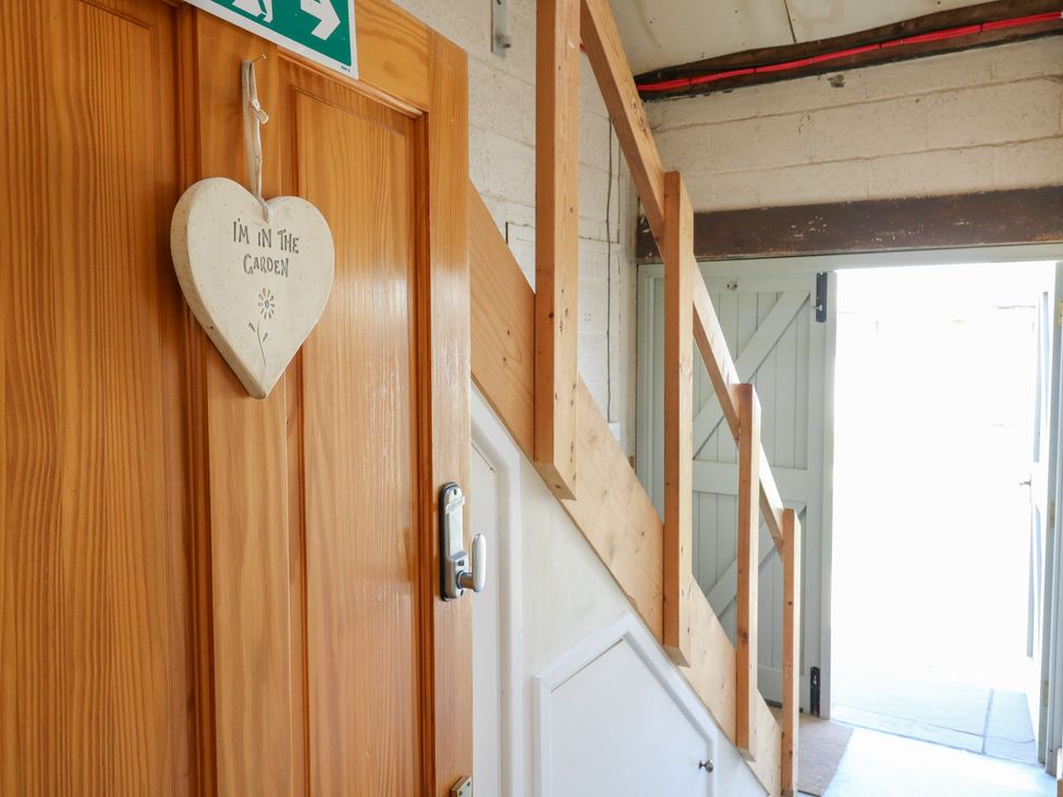 BB House - Central England - 1053798 - thumbnail photo 27