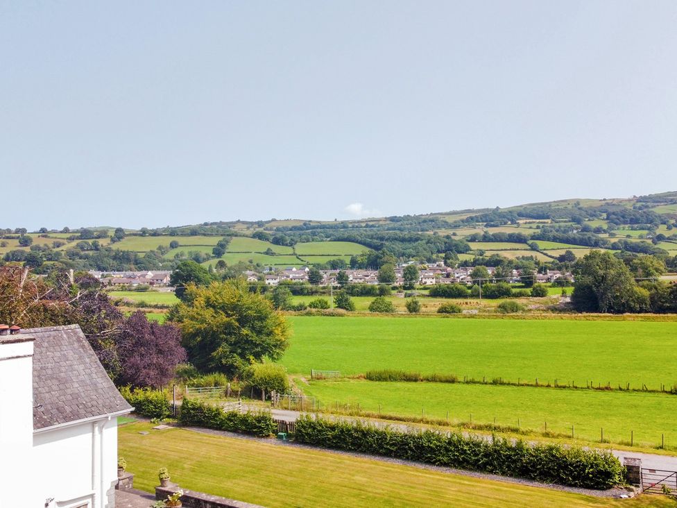 A view of greenery and houses at Pengwern in Llanrwst