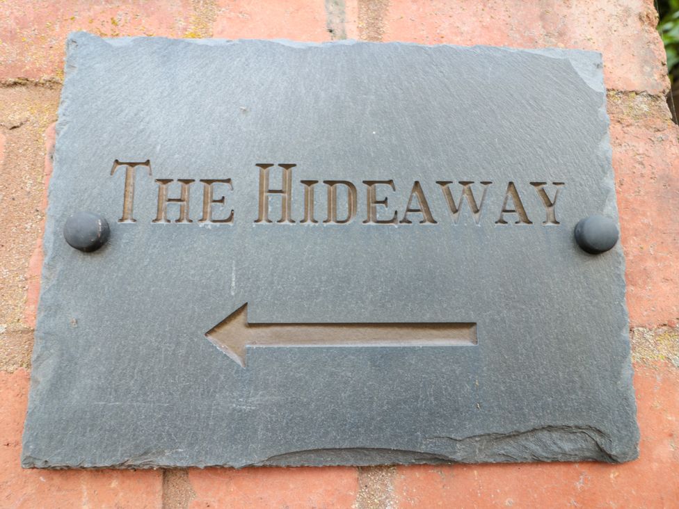 The Hideaway - Cotswolds - 1056204 - thumbnail photo 2