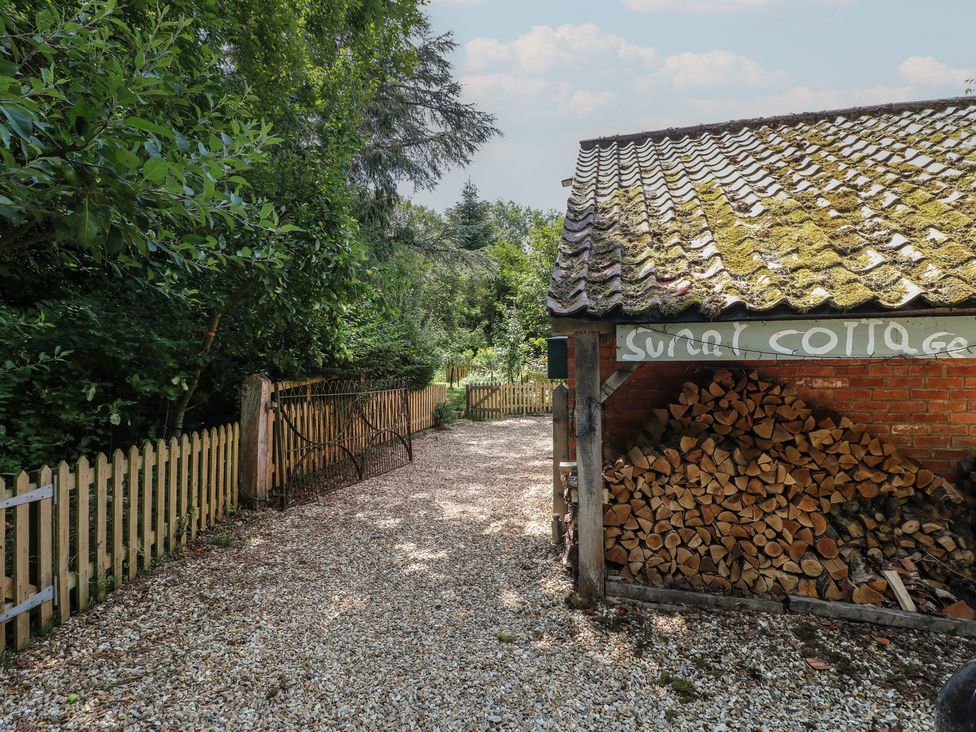 Sunny Cottage - Lincolnshire - 1058129 - thumbnail photo 46