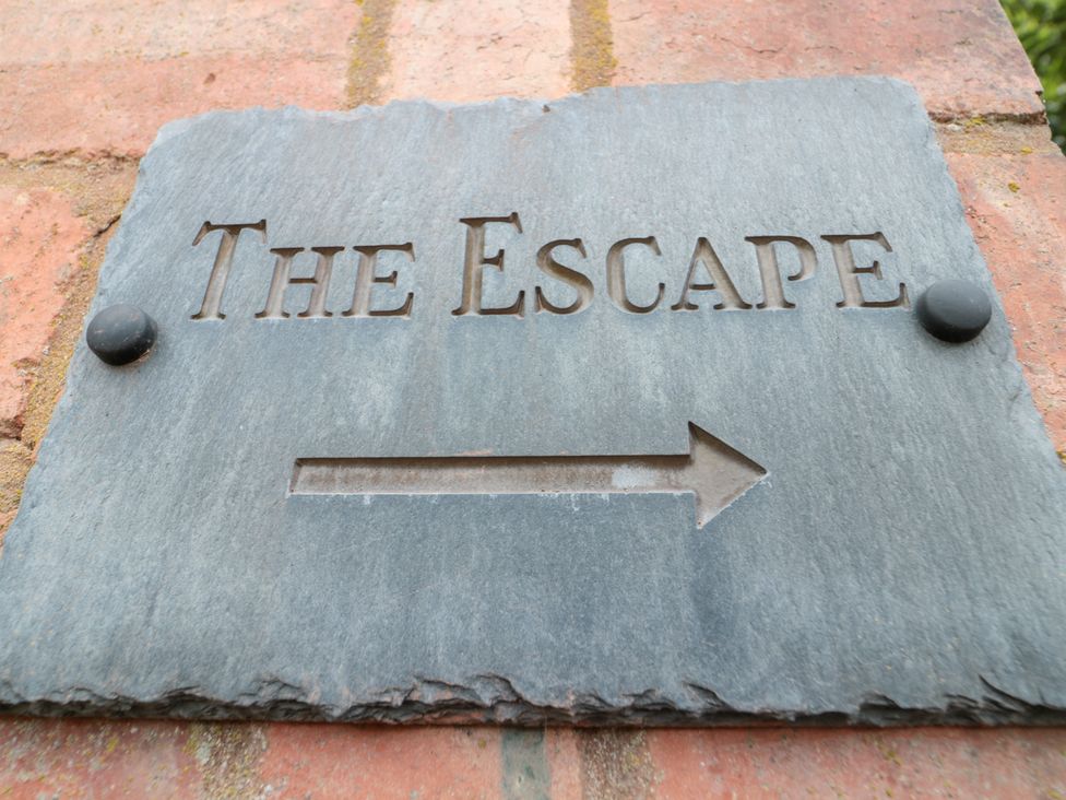 The Escape - Cotswolds - 1059428 - thumbnail photo 2