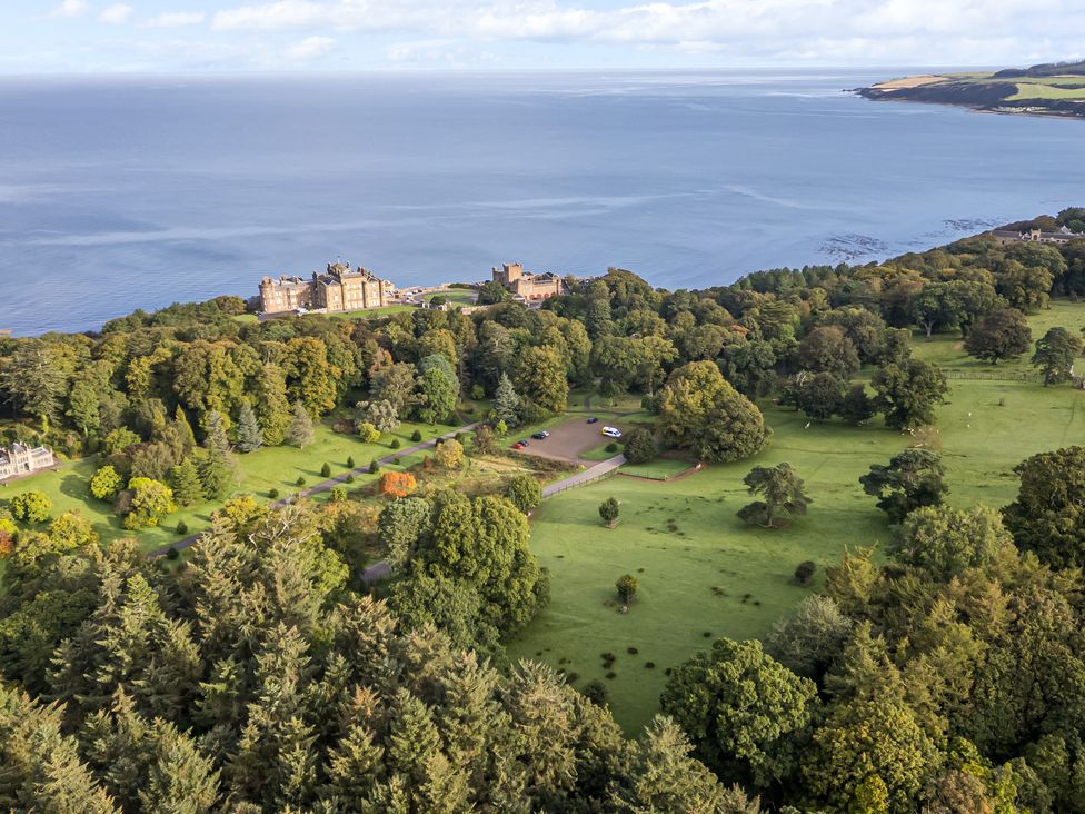 Royal  Artillery Cottage - Culzean Castle - Scottish Lowlands - 1060514 - thumbnail photo 16