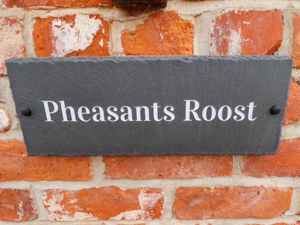 Pheasant's Roost - North Yorkshire (incl. Whitby) - 1062002 - thumbnail photo 3