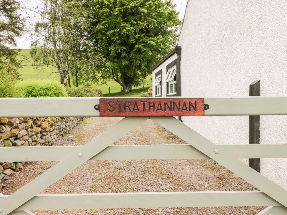 Strathannan - Scottish Lowlands - 1064350 - thumbnail photo 3