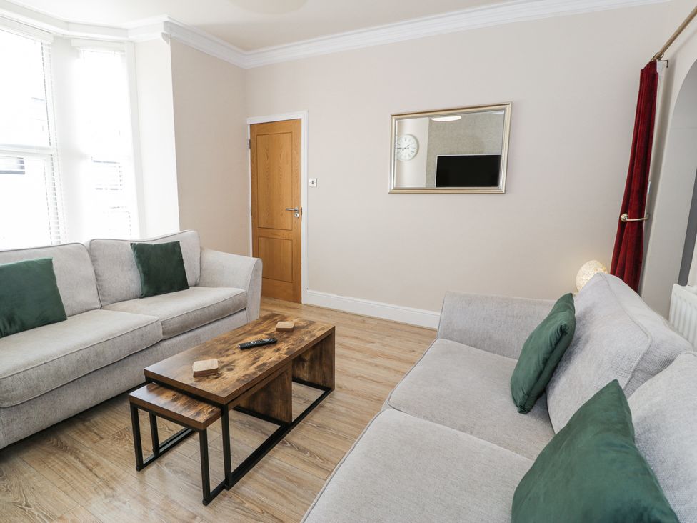 Apartment 1 - Llandudno Central - North Wales - 1067208 - thumbnail photo 5