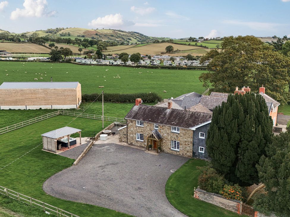 A house with garden and shed at Bodaioch Cottage Trefeglwys near Caersws