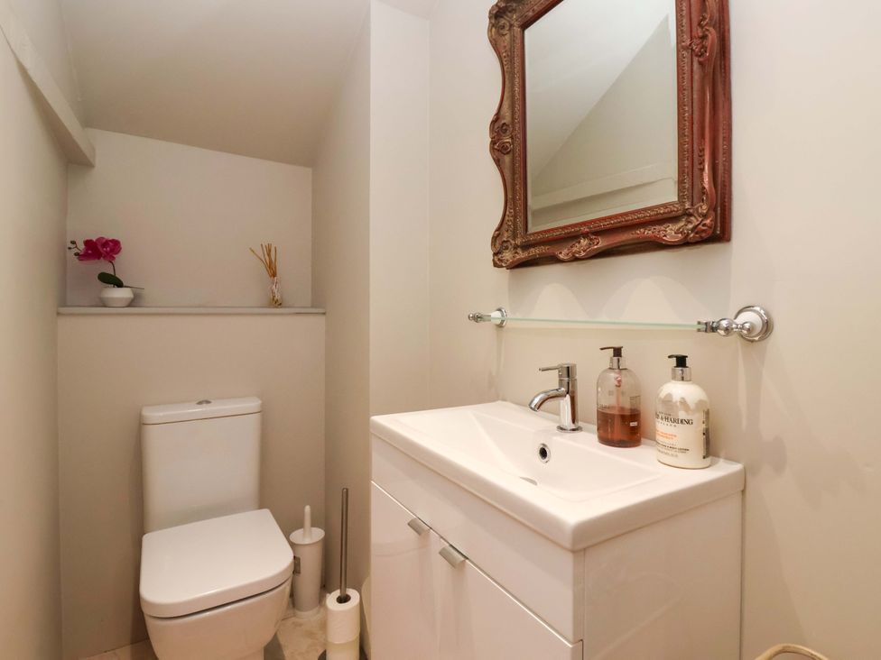 A bathroom with a sink and toilet at Dunning, The Mount, York