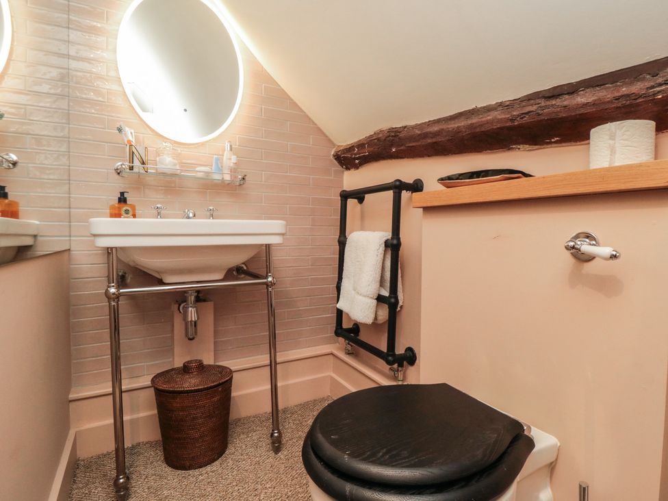 Holly Cottage - North Yorkshire (incl. Whitby) - 1069742 - thumbnail photo 18