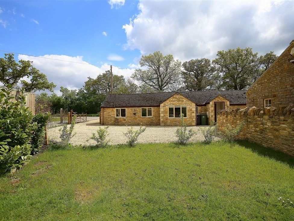 Peewit Barn - Cotswolds - 1070478 - thumbnail photo 34